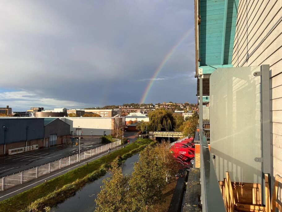 דירות Lincoln View Sleeps 4 Balcony Self Check-In מראה חיצוני תמונה